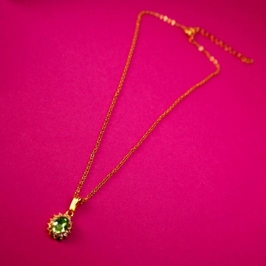 Vintage necklace green