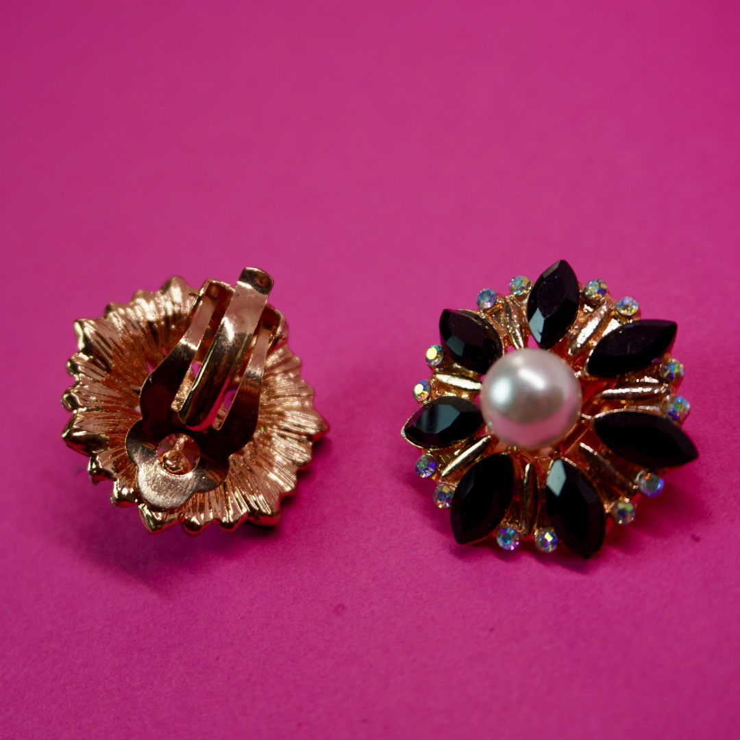 Vintage clip-on earrings (flower)
