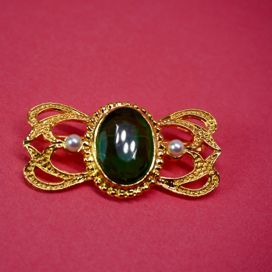Vintage brooch bow