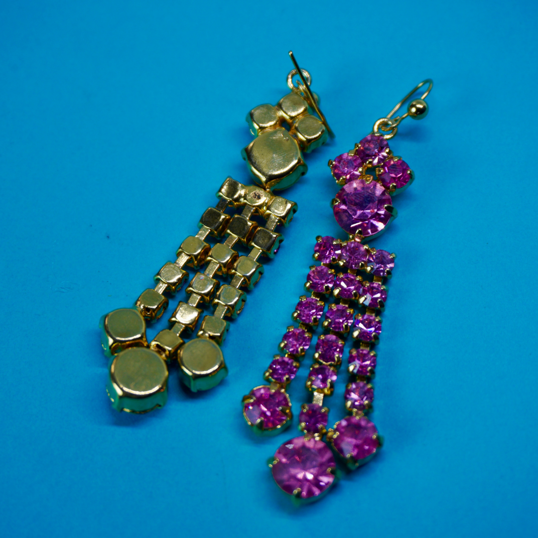 Vintage dangle earrings (pink)