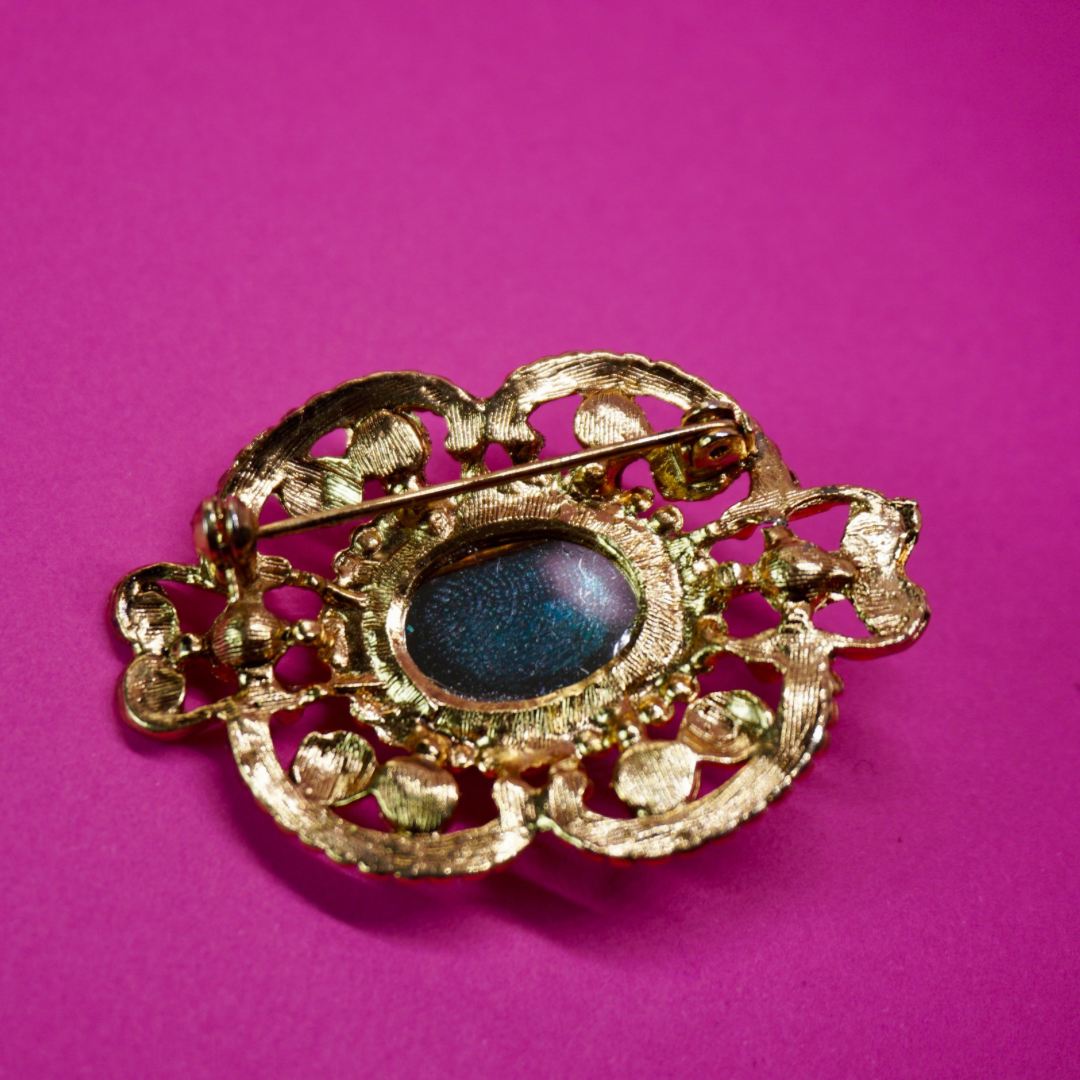 Vintage brooch (green)