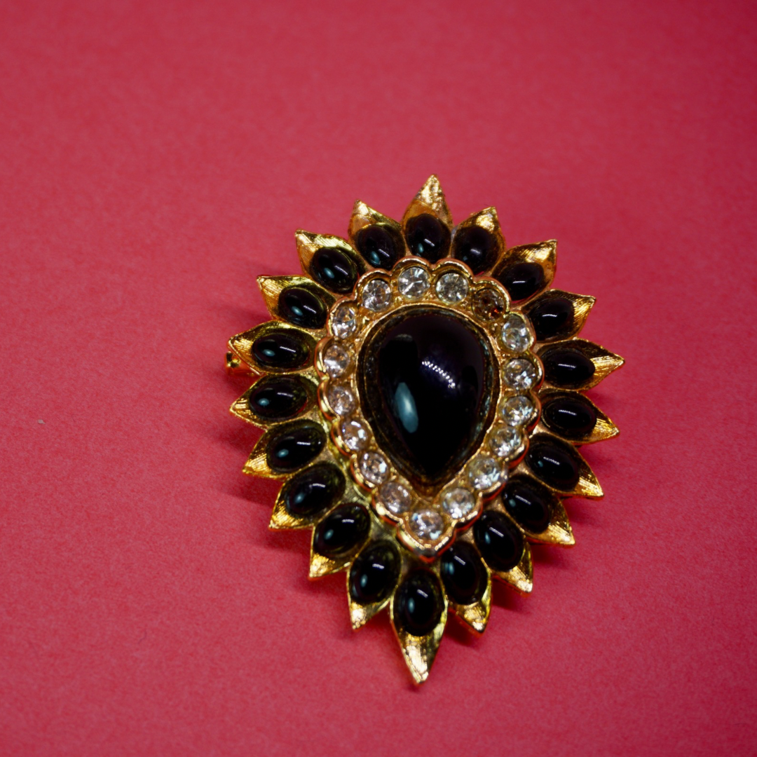 Vintage brooch black/gold