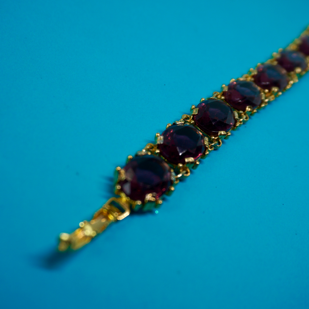 Vintage bracelet (plum)