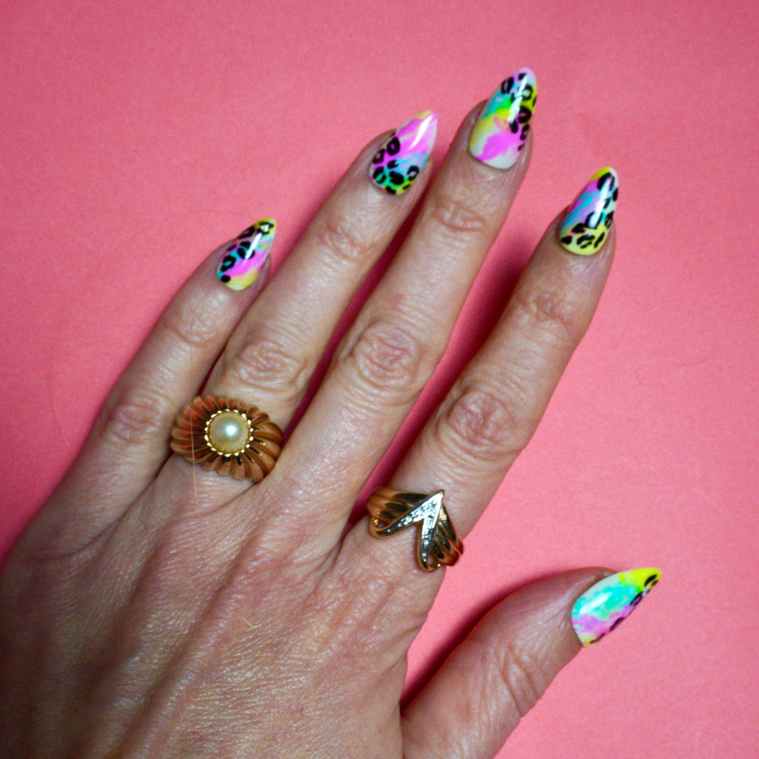Vintage Chevron Ring (thick band)