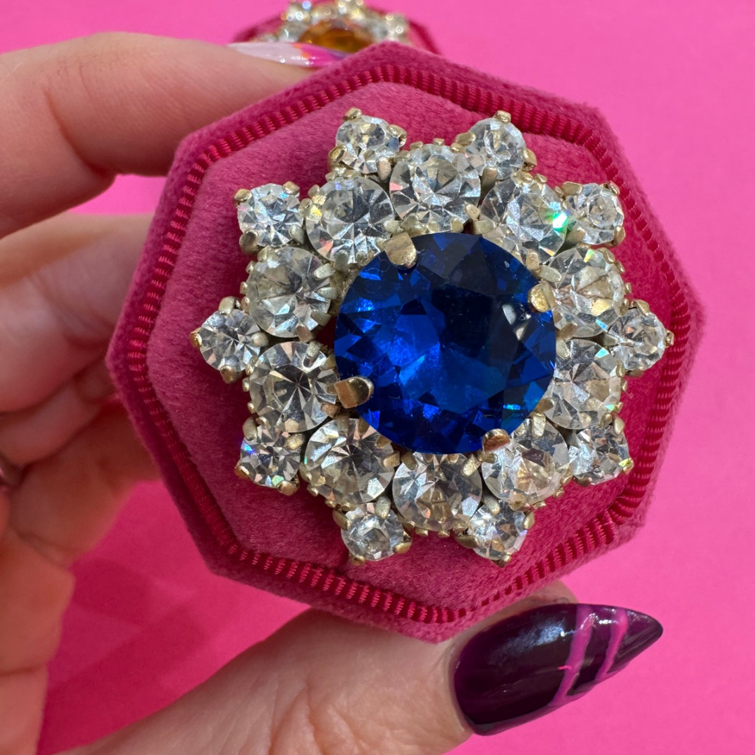 Vintage flower ring