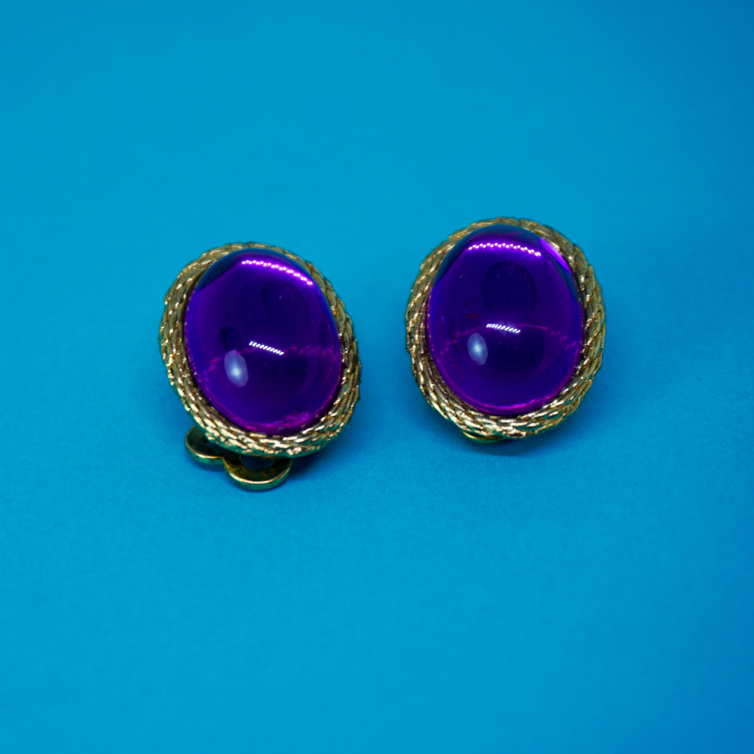 Vintage clip-on earrings purple/pink