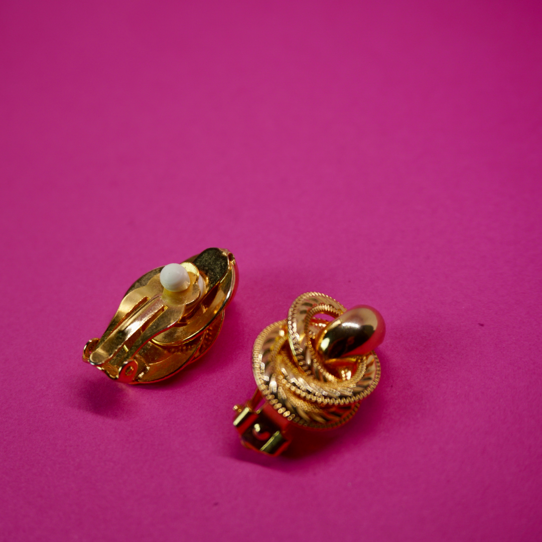 Vintage clip-on earrings knot