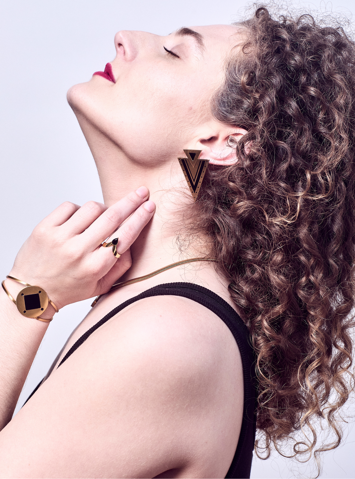 Teardrop Black Onyx Gold Ring