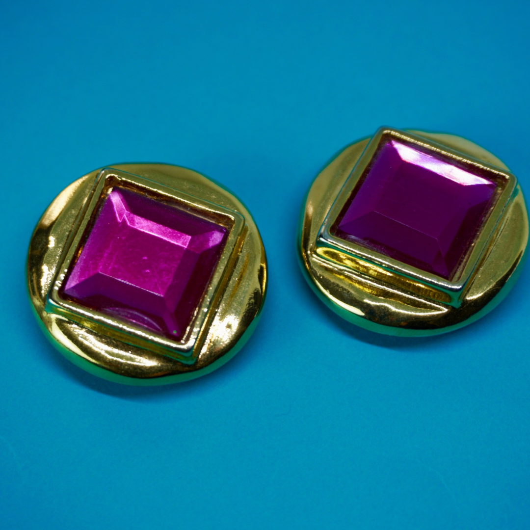 Vintage clip-on earrings (pink)