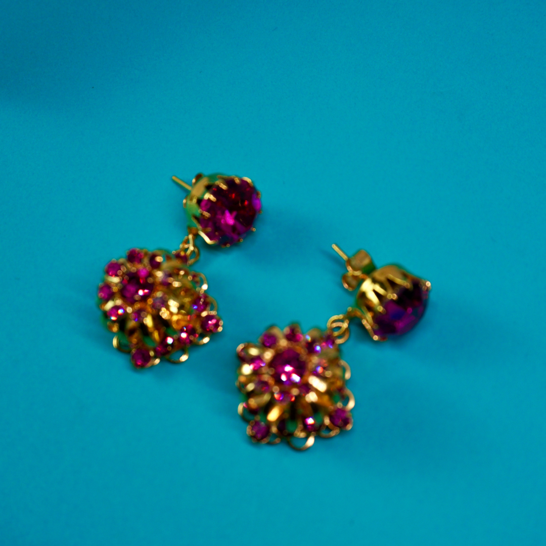 Vintage earrings (fuchsia)