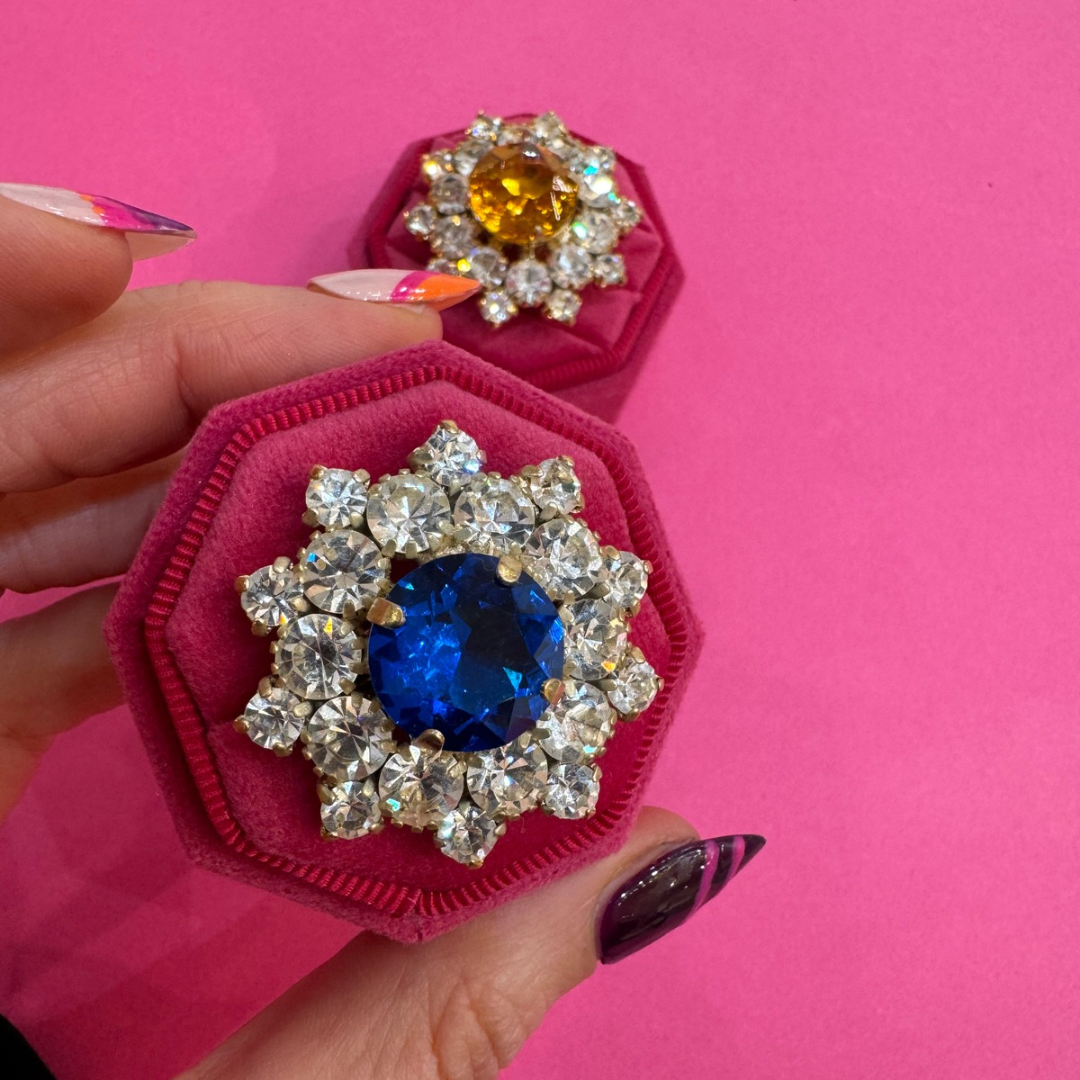 Vintage flower ring