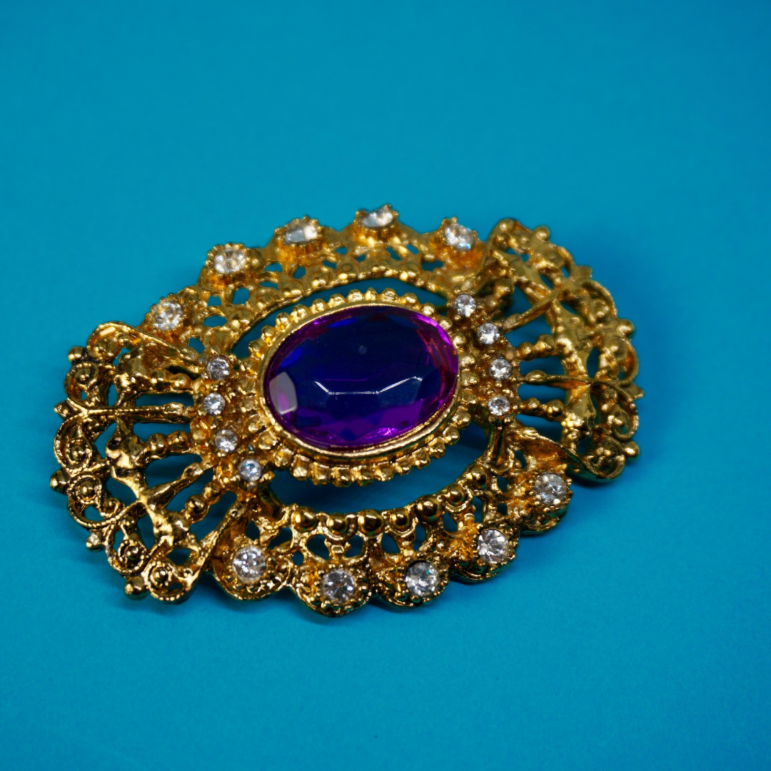 Vintage brooch violet