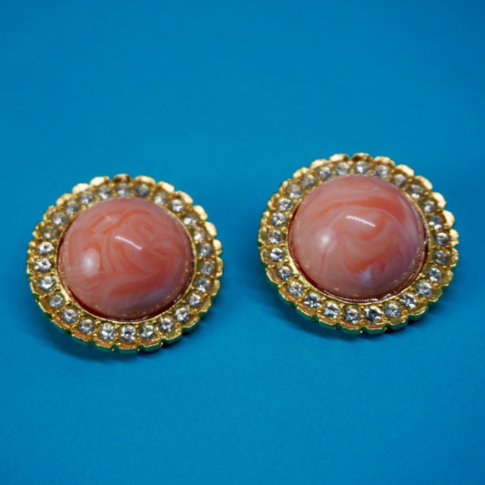 Vintage clip-on earrings (peach)