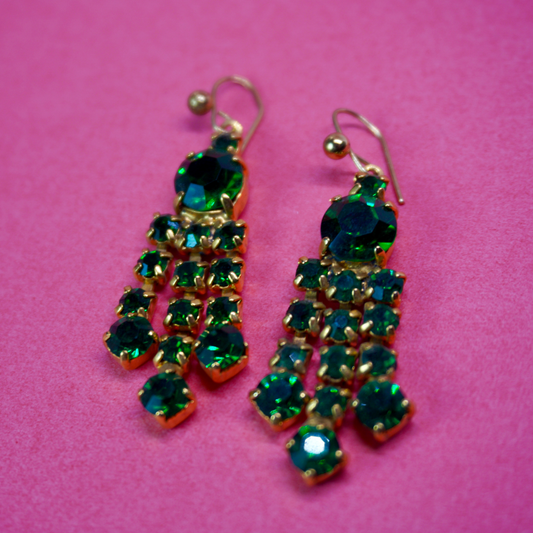 Vintage dangle earrings (green)